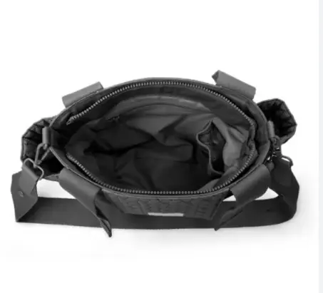 bolso negro .webp