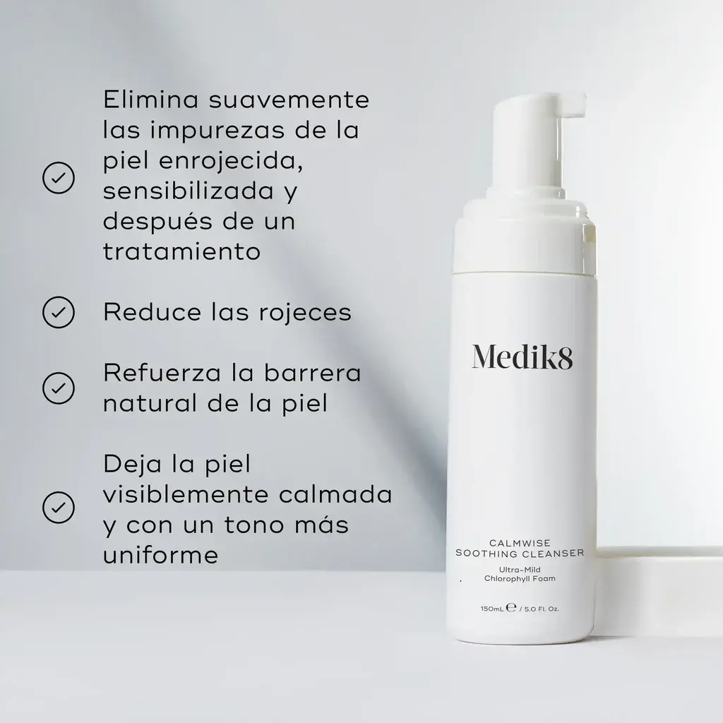 Medik8-PDPAsset2-CalmwiseSoothingCleanser-Benefits-ROWcopy.webp