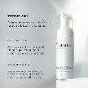 Medik8-PDPAsset3-CalmwiseSoothingCleanser-Ingredients-ROWcopy.webp