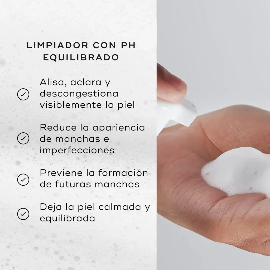 Medik8-PDPAsset2-ClarifyingFoam-Benefits-ROWcopy.webp