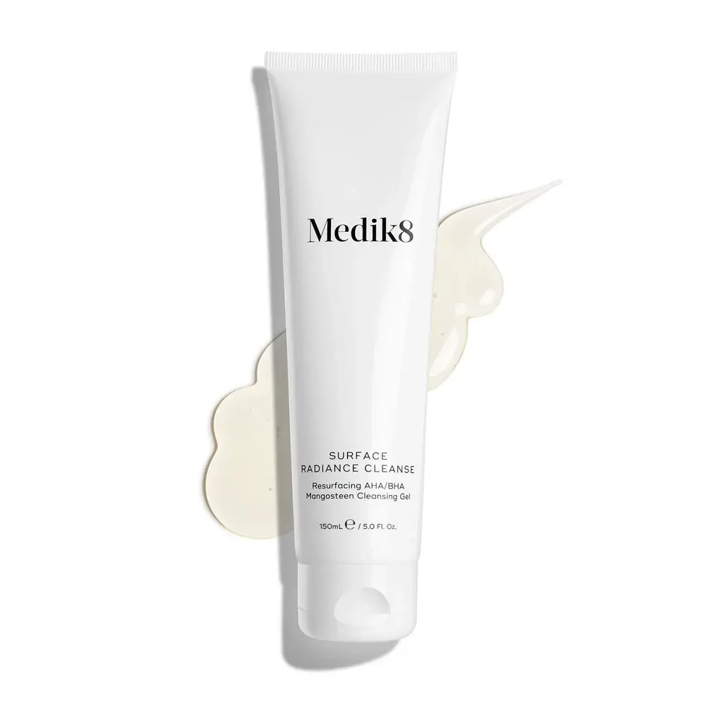 20230922-PDPAsset1-SurfaceRadianceCleanse-Packshot-ROW.webp