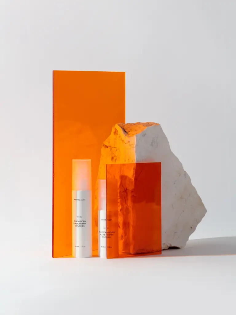 transformadora-noche-retinol-1-puro-1.webp