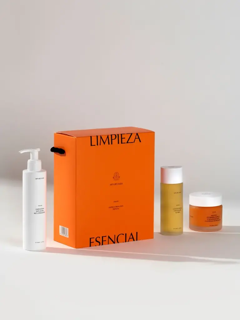 Arturo Alba Estuche Limpieza Esencial (Manteca1ª Limpieza + Limpiadora. + Loción Exfoliante.) 
